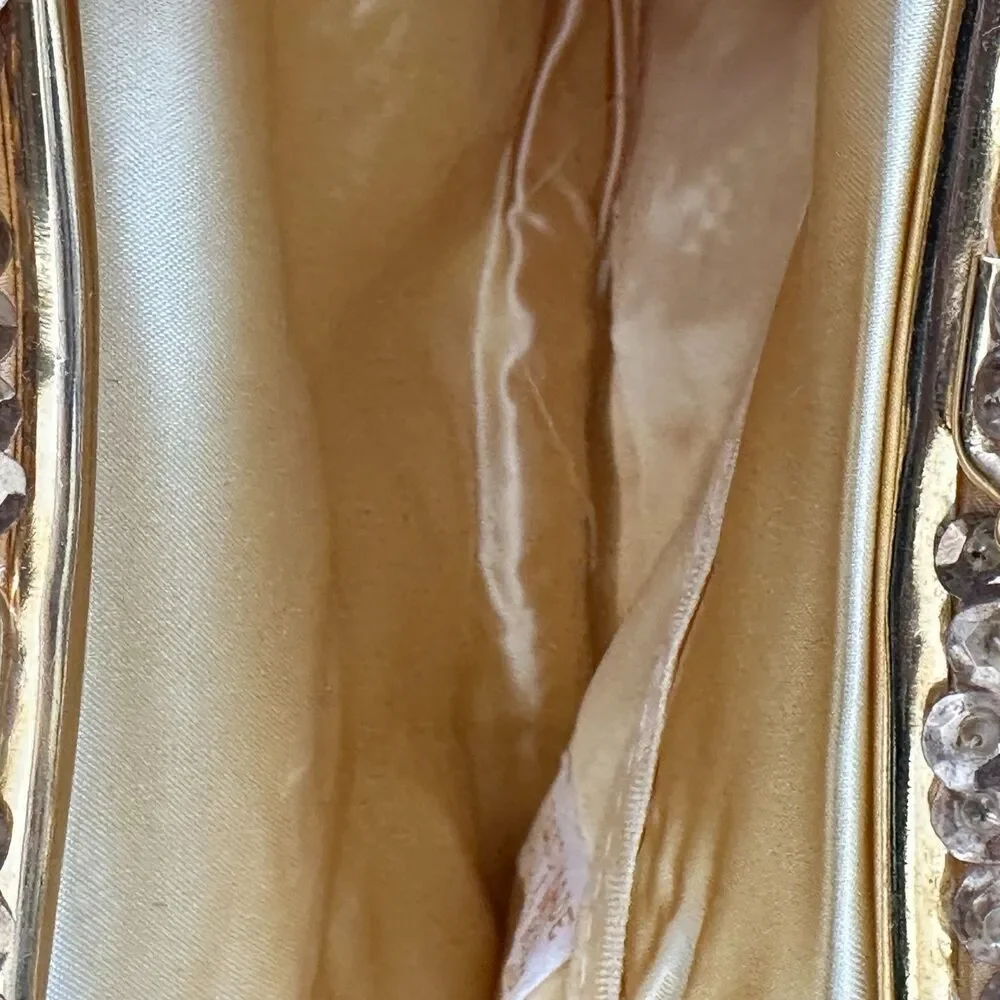 Vintage Gold Beaded Evening Bag Art Deco Flapper Hong Kong Kiss Lock Chain
